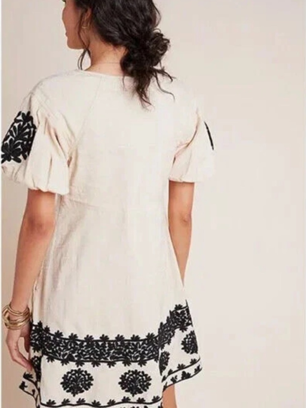Anthropologie Orla Mini Dress Beige Embroidered Cotton Boho Puff Sleeves Sz 2 - Picture 2 of 14